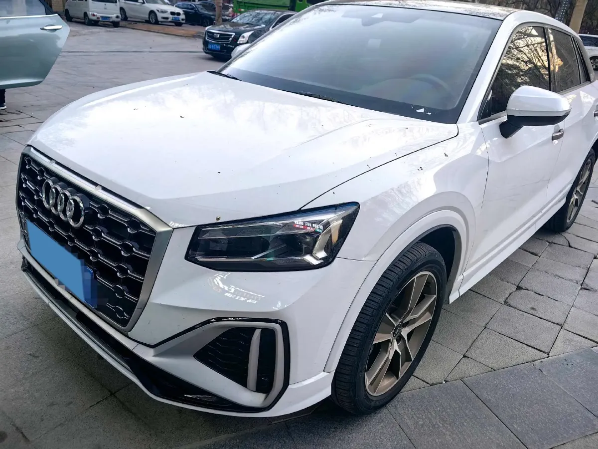2022 Audi Q2L 1.4T 150HP L4 7DCT,autocango,china used car exporter,china ev exporter,chinese used car exporter,chinese used ev exporter