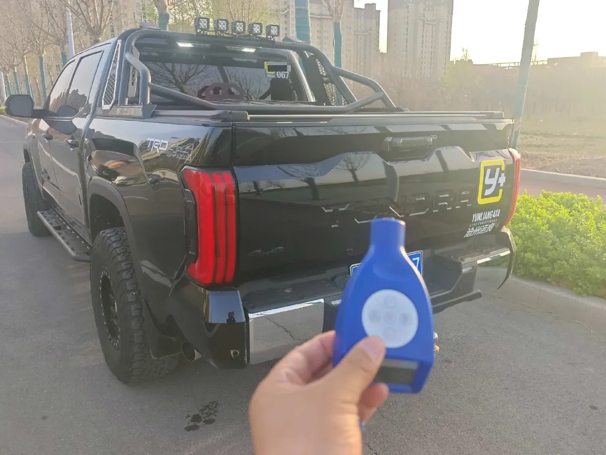 2005 Toyota Land Cruiser 4.7L 238HP V8 5AT,autocango,china used car exporter,china ev exporter,chinese used car exporter,chinese used ev exporter