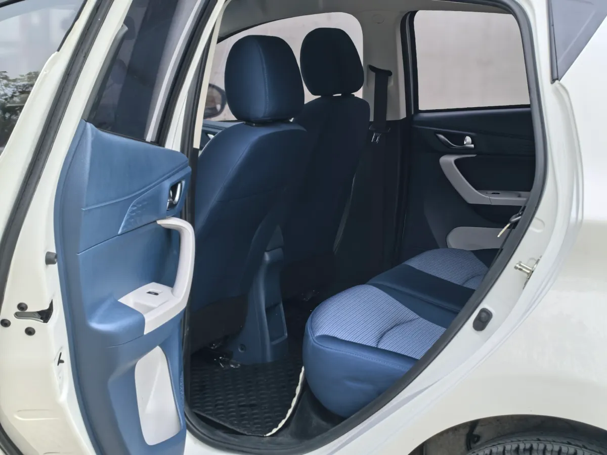 2022 ChangAn BenBen E-Star BEV 31.95KWH,autocango,china used car exporter,china ev exporter,chinese used car exporter,chinese used ev exporter