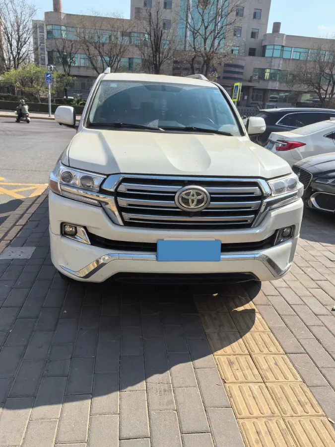 2019 Chevrolet Trax 1.0T 125HP L3 6AT,autocango,china used car exporter,china ev exporter,chinese used car exporter,chinese used ev exporter