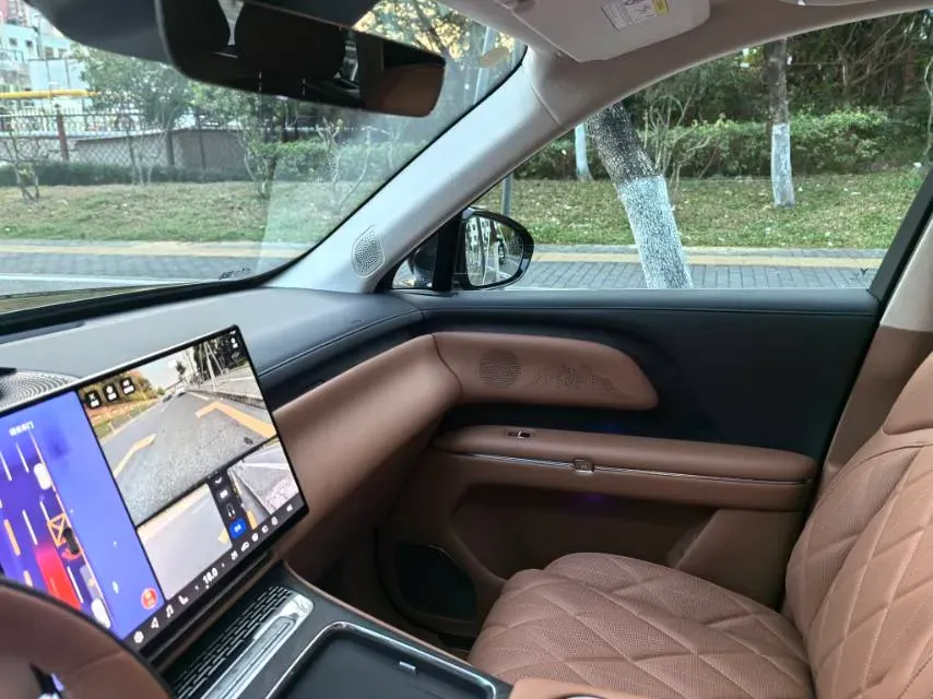 2026 Voyah 9L 1.5T 150HP L4 PHEV,autocango,china used car exporter,china ev exporter,chinese used car exporter,chinese used ev exporter