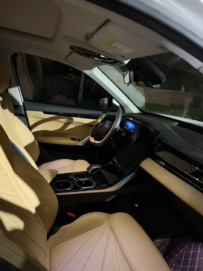 2023 Geely StarRay 1.5T 181HP L4 7DCT,autocango,china used car exporter,china ev exporter,chinese used car exporter,chinese used ev exporter