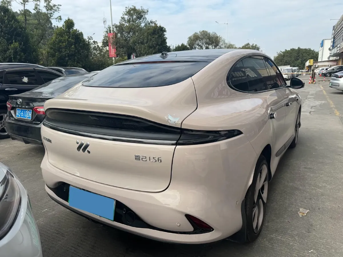 2023 IM LS6 BEV 71KWH,autocango,china used car exporter,china ev exporter,chinese used car exporter,chinese used ev exporter