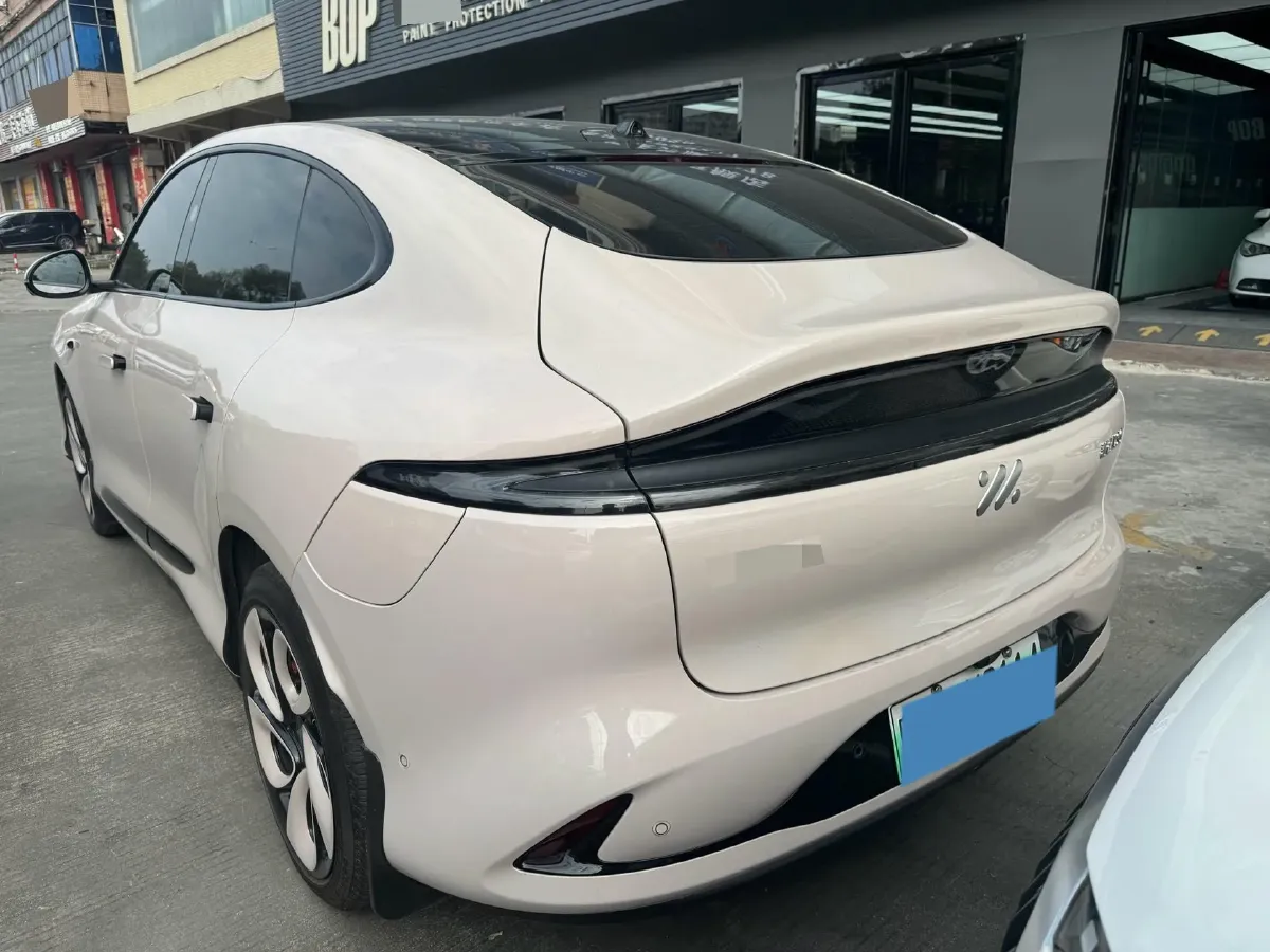 2023 IM LS6 BEV 71KWH,autocango,china used car exporter,china ev exporter,chinese used car exporter,chinese used ev exporter