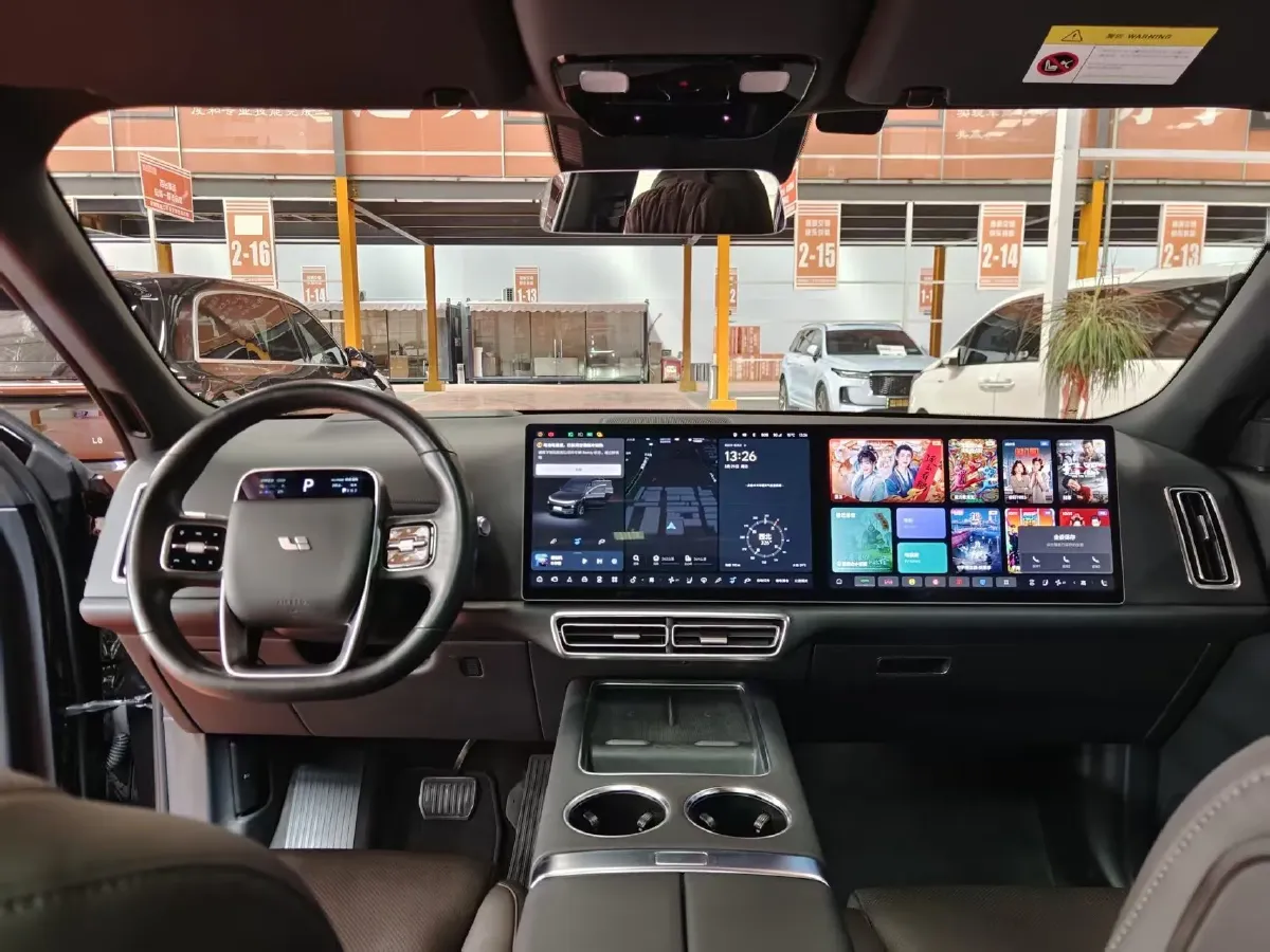 2023 Li L8 Range Extended 154HP REEV 40.9KWH,autocango,china used car exporter,china ev exporter,chinese used car exporter,chinese used ev exporter