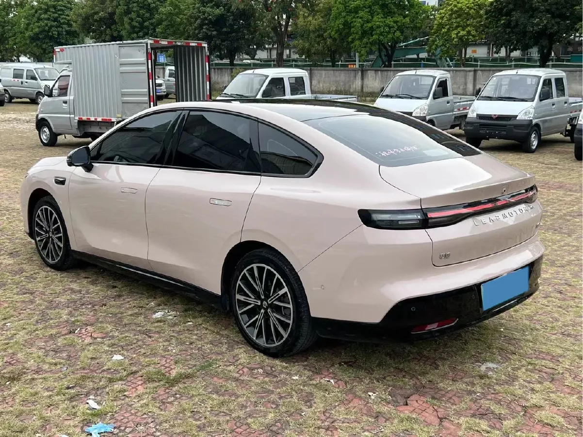 2025 Leapmotor B01 BEV,autocango,china used car exporter,china ev exporter,chinese used car exporter,chinese used ev exporter