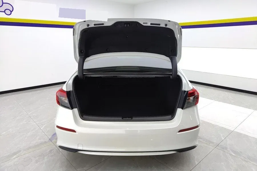 2023 Honda Civic 1.5T 182HP L4 CVT,autocango,china used car exporter,china ev exporter,chinese used car exporter,chinese used ev exporter