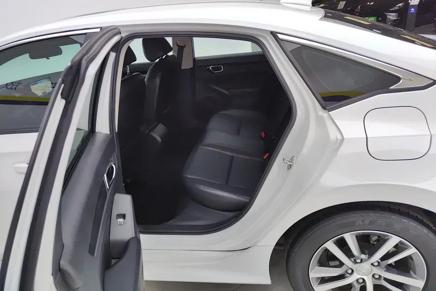 2023 Honda Civic 1.5T 182HP L4 CVT,autocango,china used car exporter,china ev exporter,chinese used car exporter,chinese used ev exporter