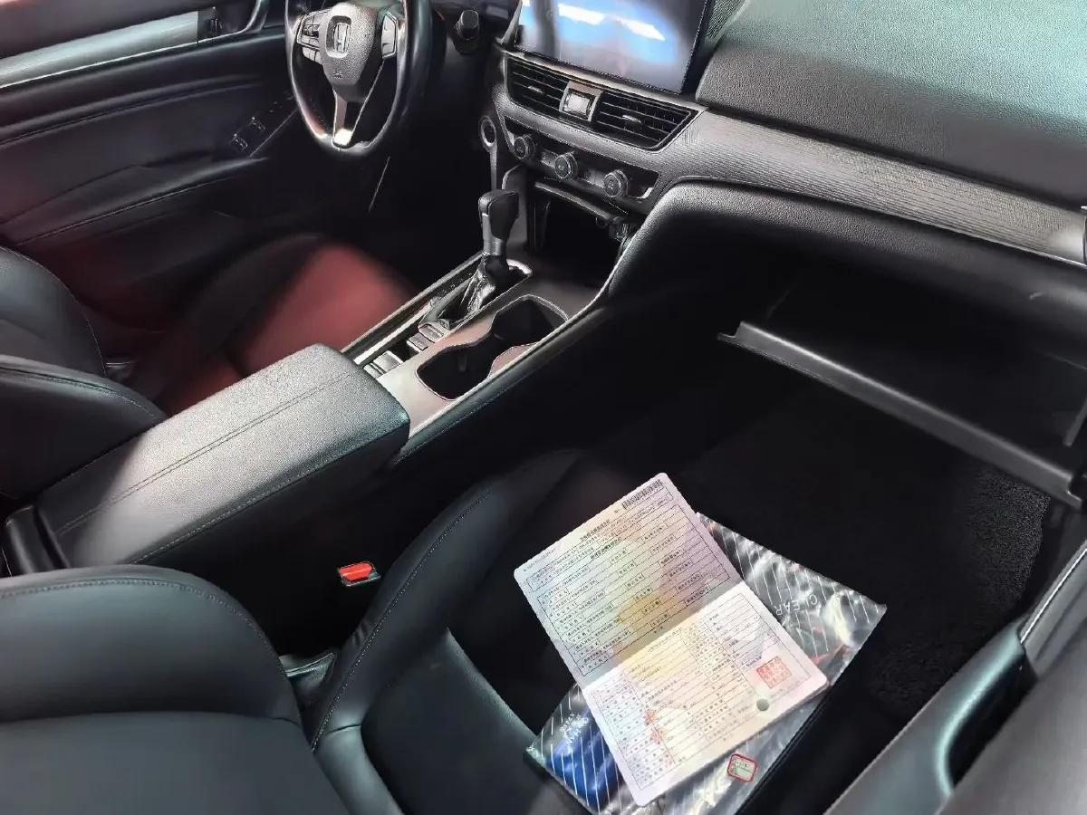 2022 Honda Accord 1.5T 194HP L4 CVT,autocango,china used car exporter,china ev exporter,chinese used car exporter,chinese used ev exporter