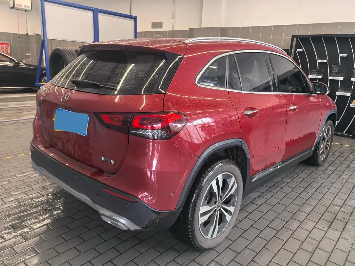 2022 Mercedes-Benz GLA Class 2.0T 190HP L4 8DCT,autocango,china used car exporter,china ev exporter,chinese used car exporter,chinese used ev exporter