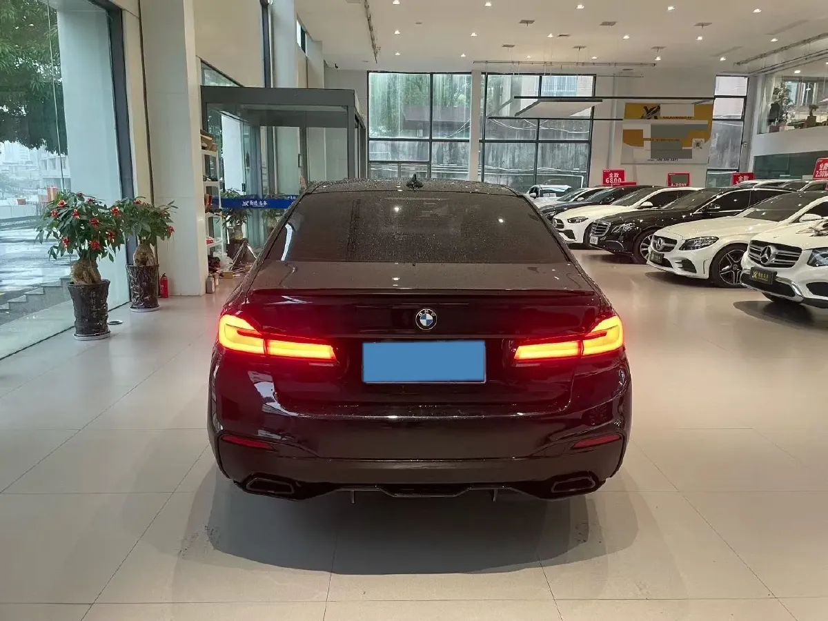 2020 BMW 5 Series 2.0T 184HP L4 8AT,autocango,china used car exporter,china ev exporter,chinese used car exporter,chinese used ev exporter
