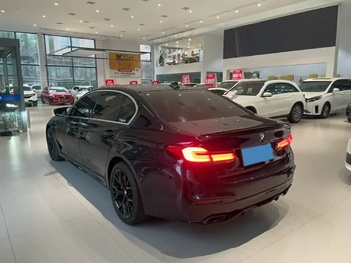 2020 BMW 5 Series 2.0T 184HP L4 8AT,autocango,china used car exporter,china ev exporter,chinese used car exporter,chinese used ev exporter