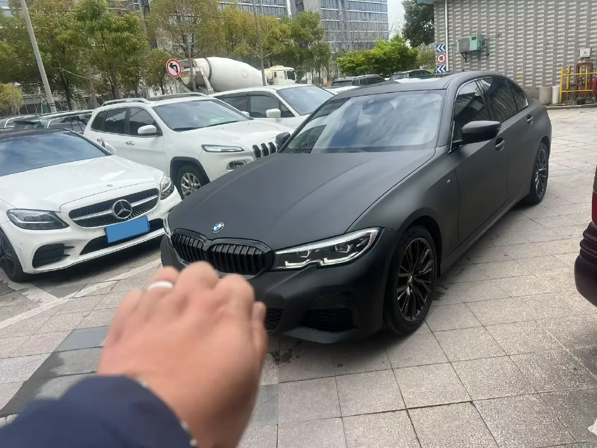 2022 BMW 3 Series 2.0T 184HP L4 8AT,autocango,china used car exporter,china ev exporter,chinese used car exporter,chinese used ev exporter