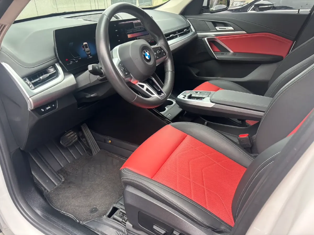 2024 BMW X1 2.0T 204HP L4 7DCT,autocango,china used car exporter,china ev exporter,chinese used car exporter,chinese used ev exporter