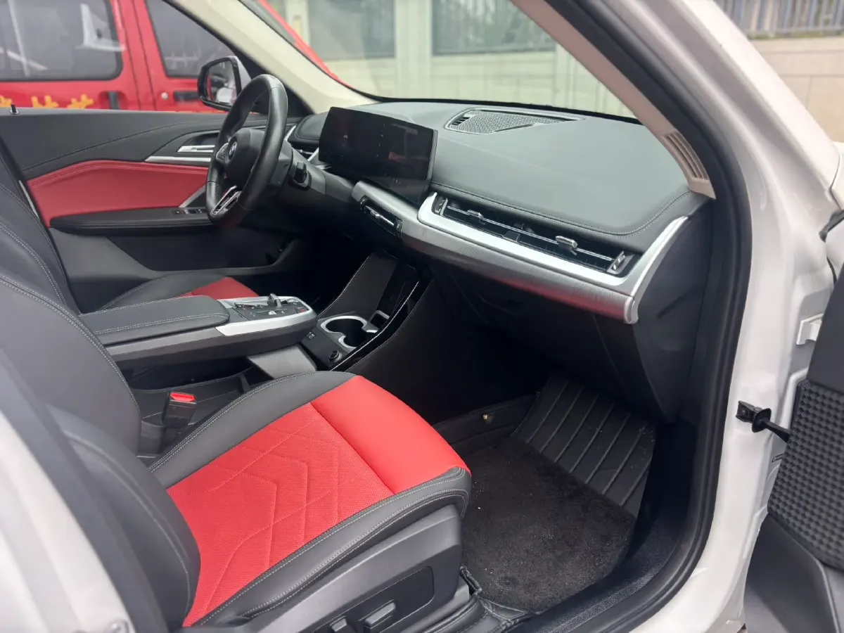 2024 BMW X1 2.0T 204HP L4 7DCT,autocango,china used car exporter,china ev exporter,chinese used car exporter,chinese used ev exporter