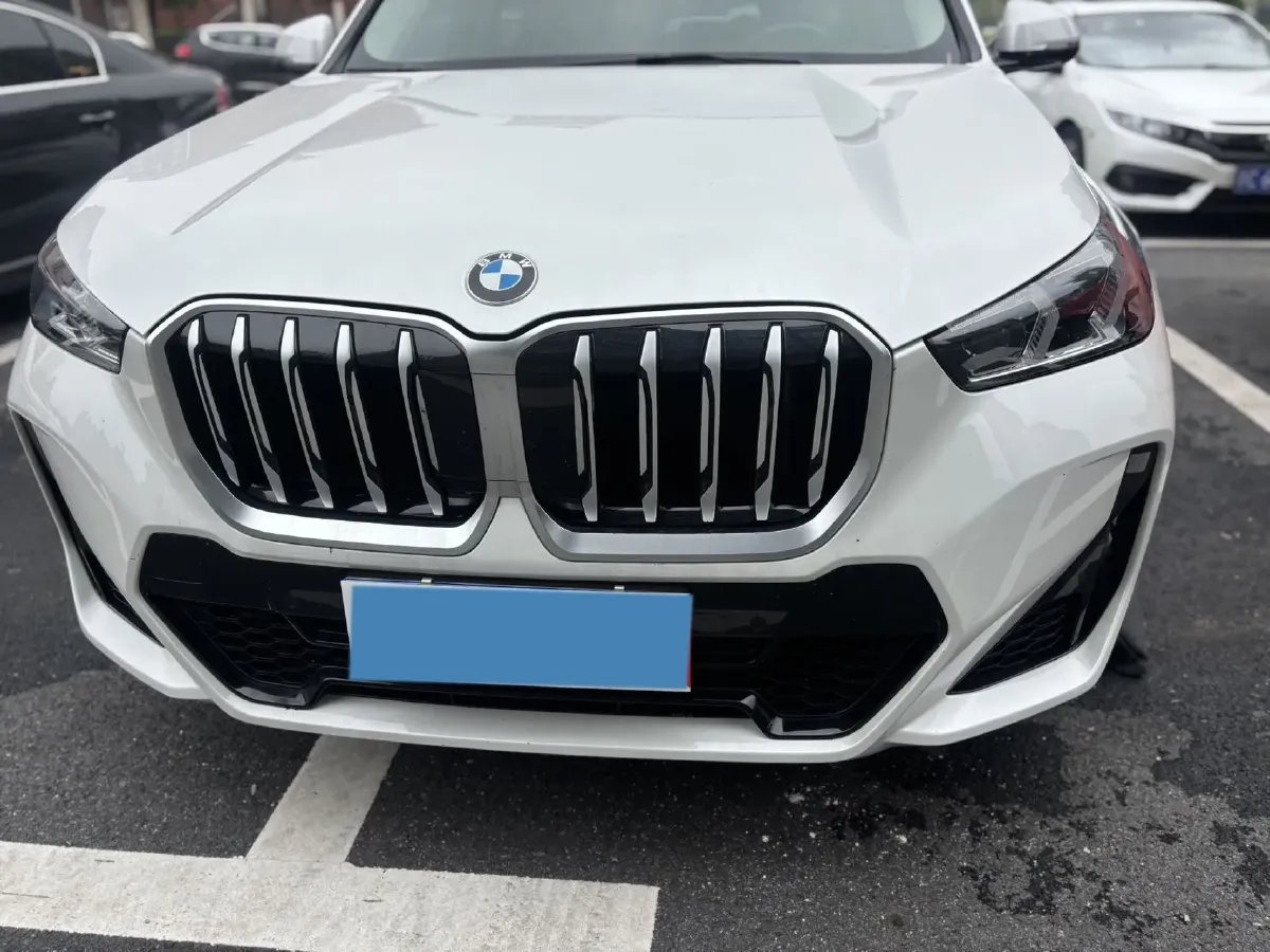 2024 BMW X1 2.0T 204HP L4 7DCT,autocango,china used car exporter,china ev exporter,chinese used car exporter,chinese used ev exporter