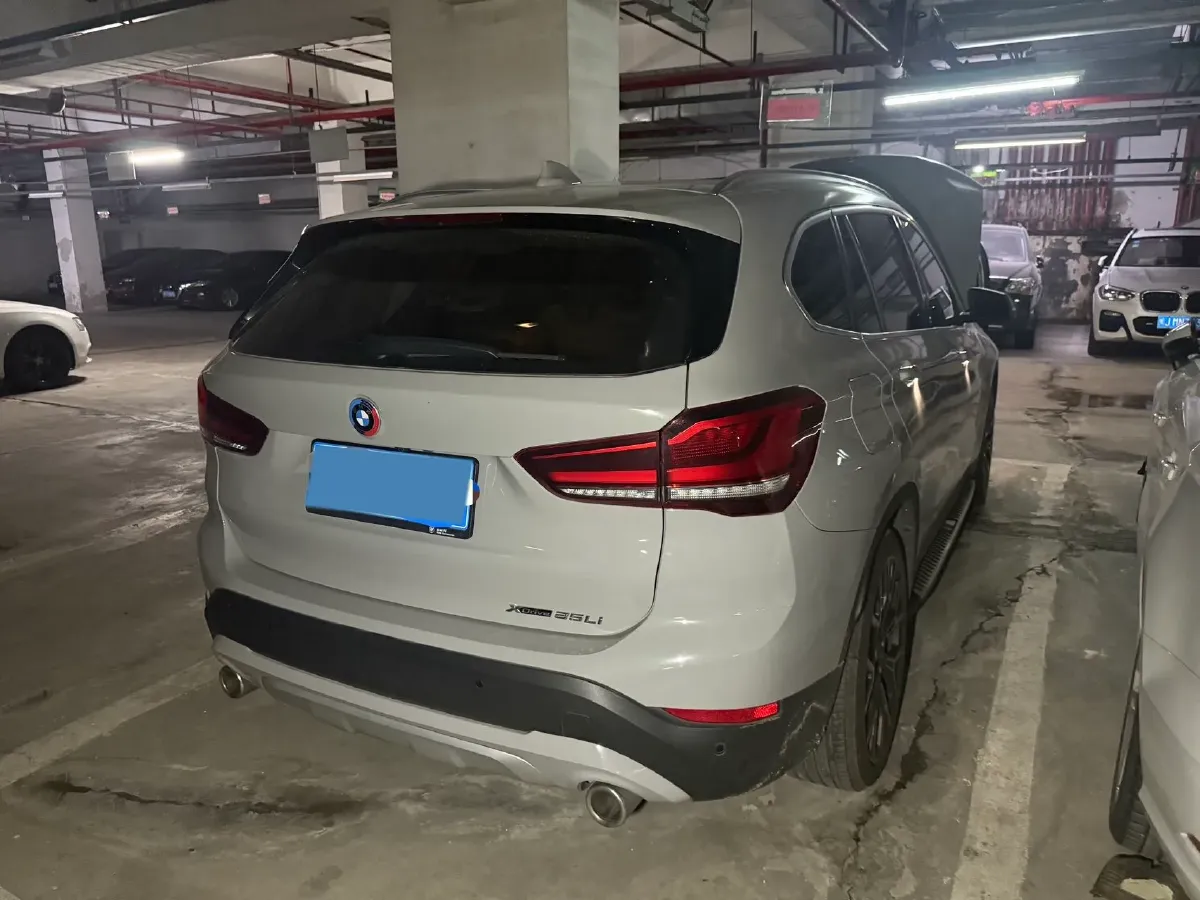2020 BMW X1 2.0T 192HP L4 8AT,autocango,china used car exporter,china ev exporter,chinese used car exporter,chinese used ev exporter