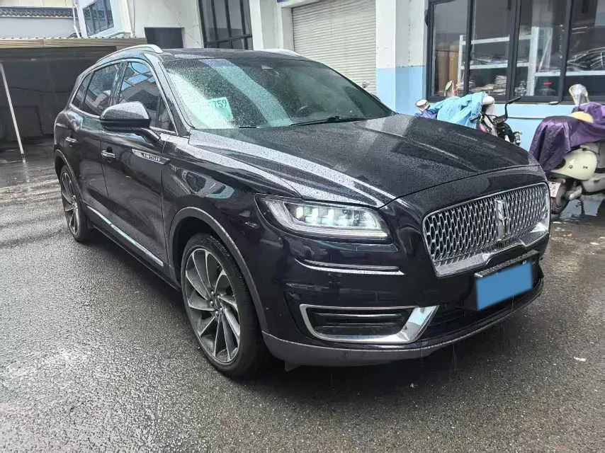2019 Lincoln Nautilus 2.7T 329HP V6 8AT,autocango,china used car exporter,china ev exporter,chinese used car exporter,chinese used ev exporter