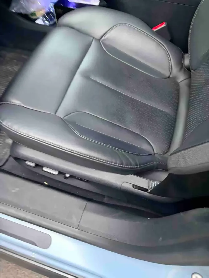 2022 JunTian HeiWuShi Youth 2.0T 203HP L4 6AT,autocango,china used car exporter,china ev exporter,chinese used car exporter,chinese used ev exporter