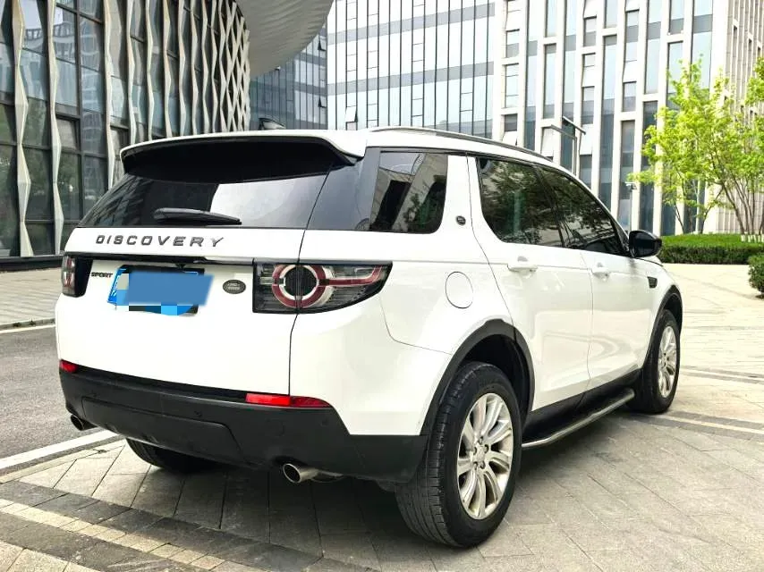 2018 Land Rover Discovery Sport 2.0T 241HP L4 9AT,autocango,china used car exporter,china ev exporter,chinese used car exporter,chinese used ev exporter