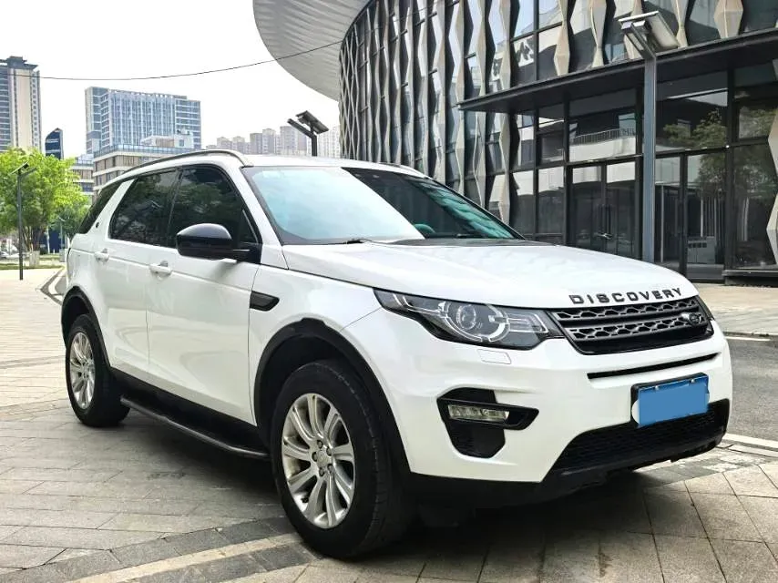 2018 Land Rover Discovery Sport 2.0T 241HP L4 9AT,autocango,china used car exporter,china ev exporter,chinese used car exporter,chinese used ev exporter