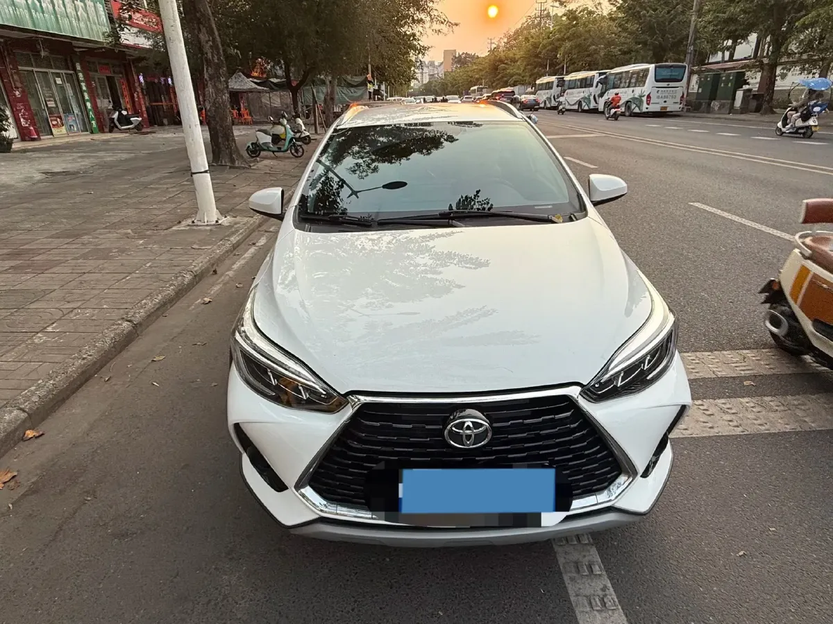 2022 Toyota Yaris L 1.5L 112HP L4 CVT,autocango,china used car exporter,china ev exporter,chinese used car exporter,chinese used ev exporter