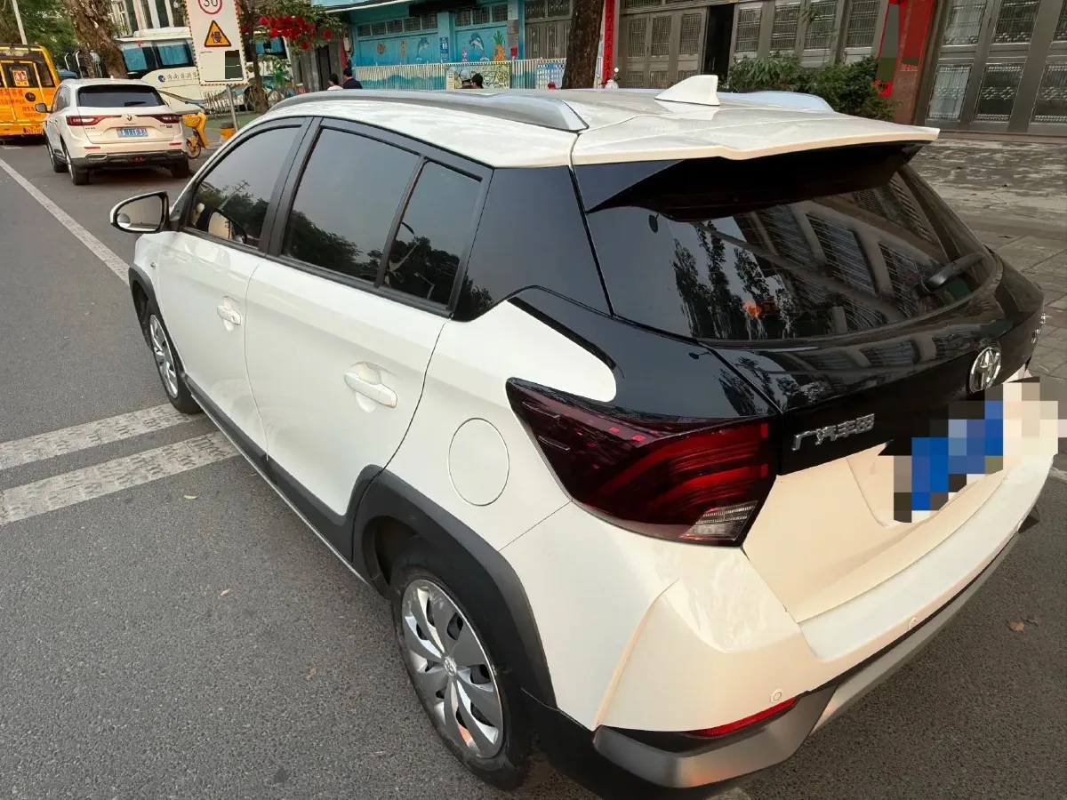 2022 Toyota Yaris L 1.5L 112HP L4 CVT,autocango,china used car exporter,china ev exporter,chinese used car exporter,chinese used ev exporter