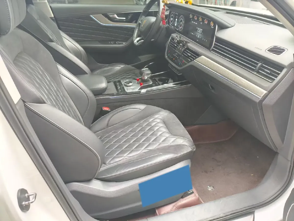 2019 HongQi HS5 2.0T 224HP L4 6AT,autocango,china used car exporter,china ev exporter,chinese used car exporter,chinese used ev exporter