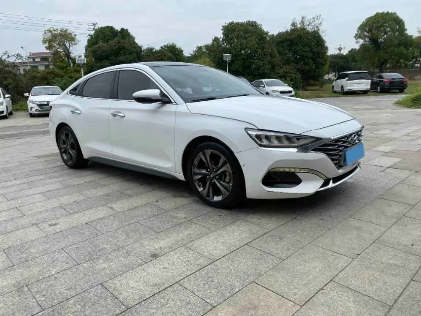 2019 Hyundai La Festa 1.6T 204HP L4 7DCT,autocango,china used car exporter,china ev exporter,chinese used car exporter,chinese used ev exporter