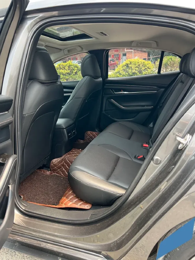 2020 Mazda 3 Axela 2.0L 158HP L4 6AT,autocango,china used car exporter,china ev exporter,chinese used car exporter,chinese used ev exporter