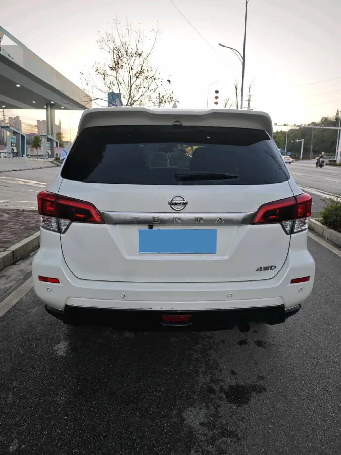 2020 Nissan Terra 2.5L 193HP L4 7AT,autocango,china used car exporter,china ev exporter,chinese used car exporter,chinese used ev exporter