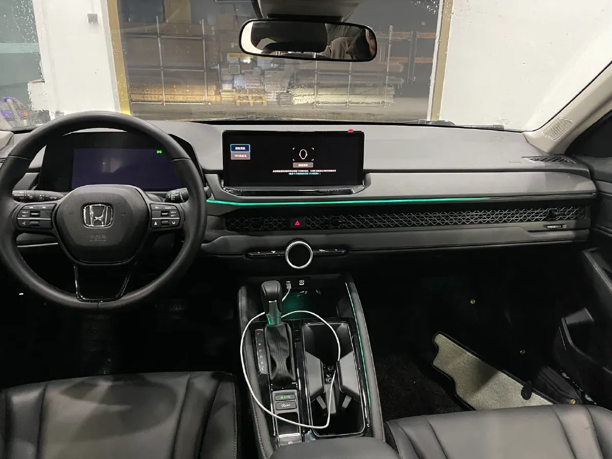 2025 Honda Accord 1.5T 192HP L4 CVT,autocango,china used car exporter,china ev exporter,chinese used car exporter,chinese used ev exporter