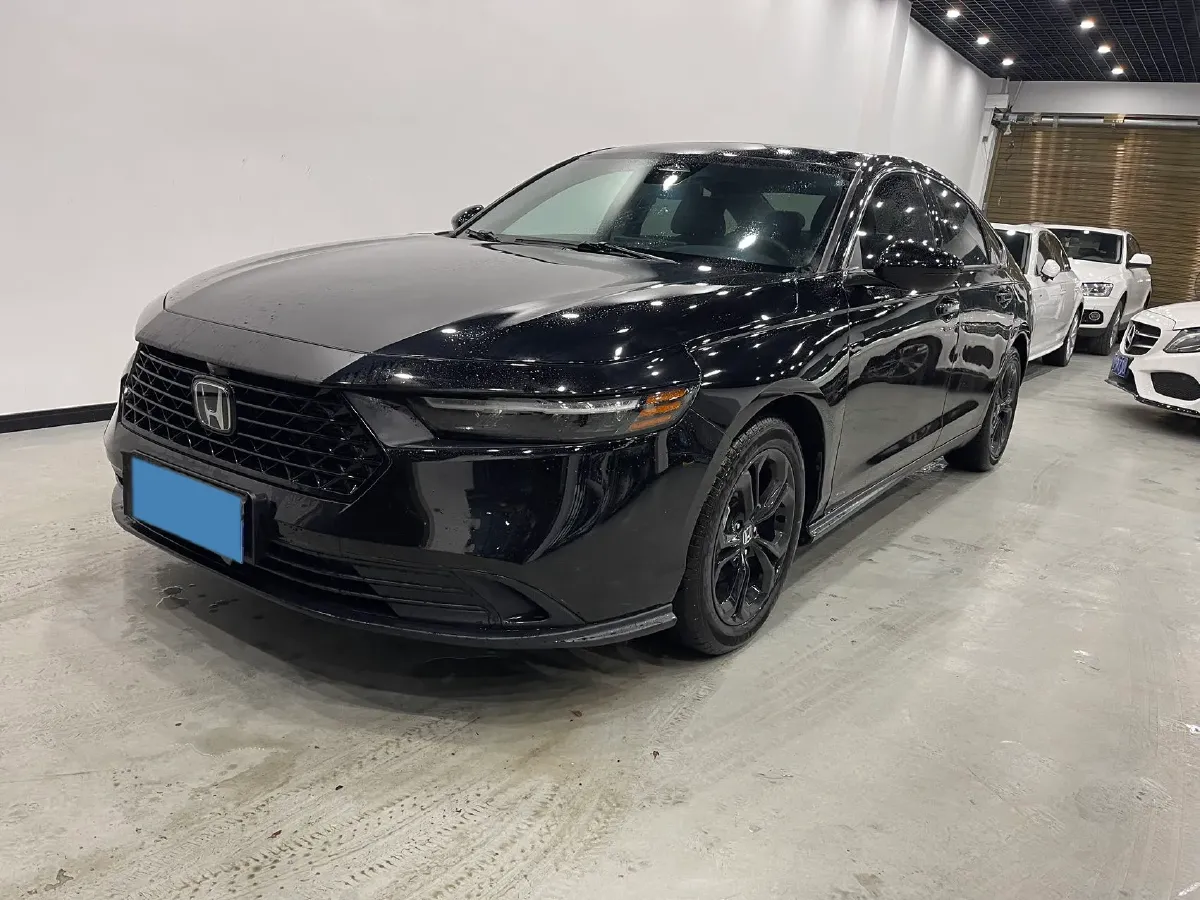 2025 Honda Accord 1.5T 192HP L4 CVT,autocango,china used car exporter,china ev exporter,chinese used car exporter,chinese used ev exporter