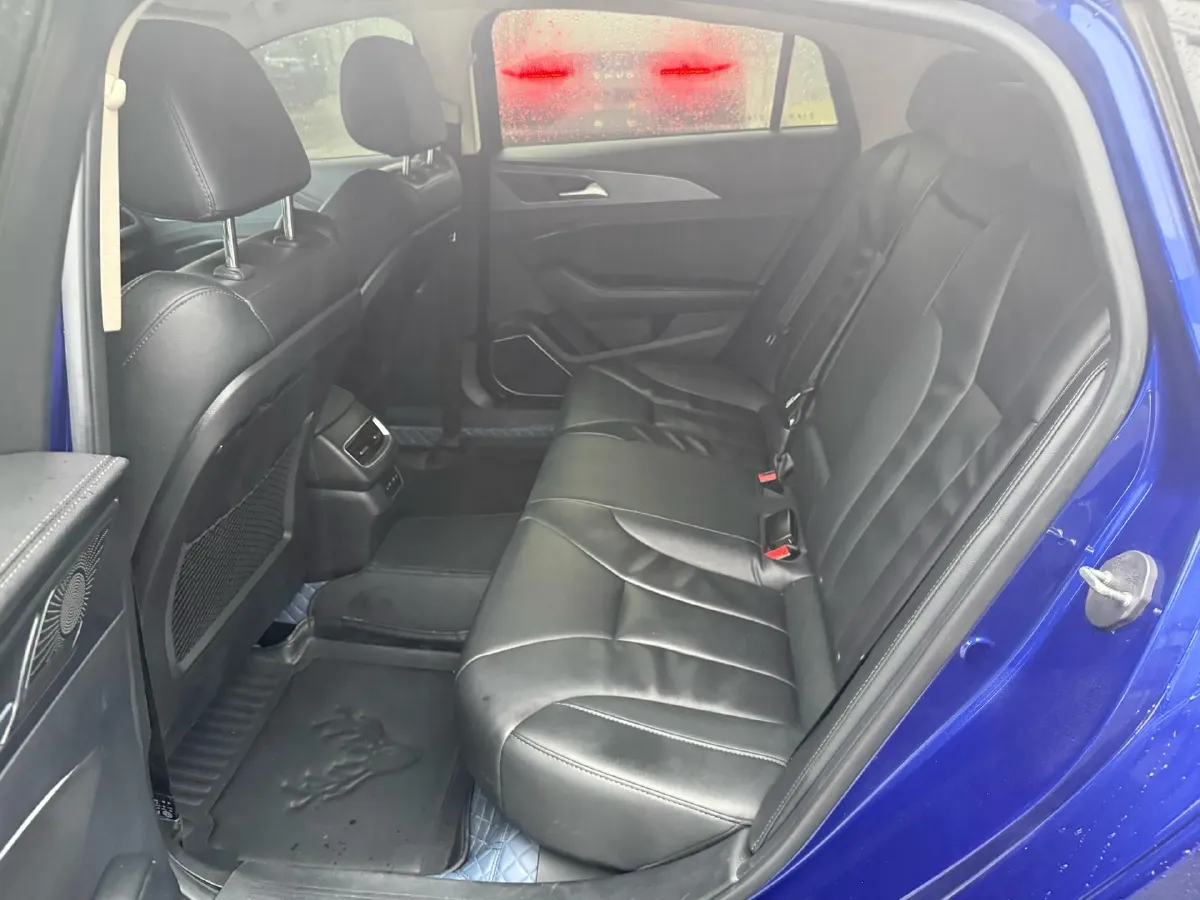 2022 HongQi H5 1.5T 169HP L4 7DCT,autocango,china used car exporter,china ev exporter,chinese used car exporter,chinese used ev exporter