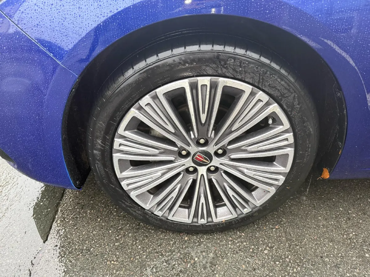 2022 HongQi H5 1.5T 169HP L4 7DCT,autocango,china used car exporter,china ev exporter,chinese used car exporter,chinese used ev exporter