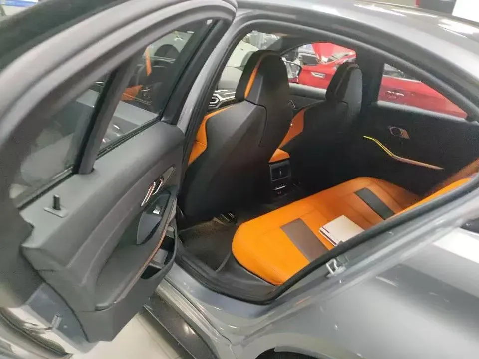 2023 BMW M3 3.0T 510HP L6 8AT,autocango,china used car exporter,china ev exporter,chinese used car exporter,chinese used ev exporter