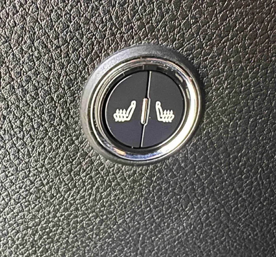 2021 Kia KX1 1.4L 100HP L4 CVT,autocango,china used car exporter,china ev exporter,chinese used car exporter,chinese used ev exporter