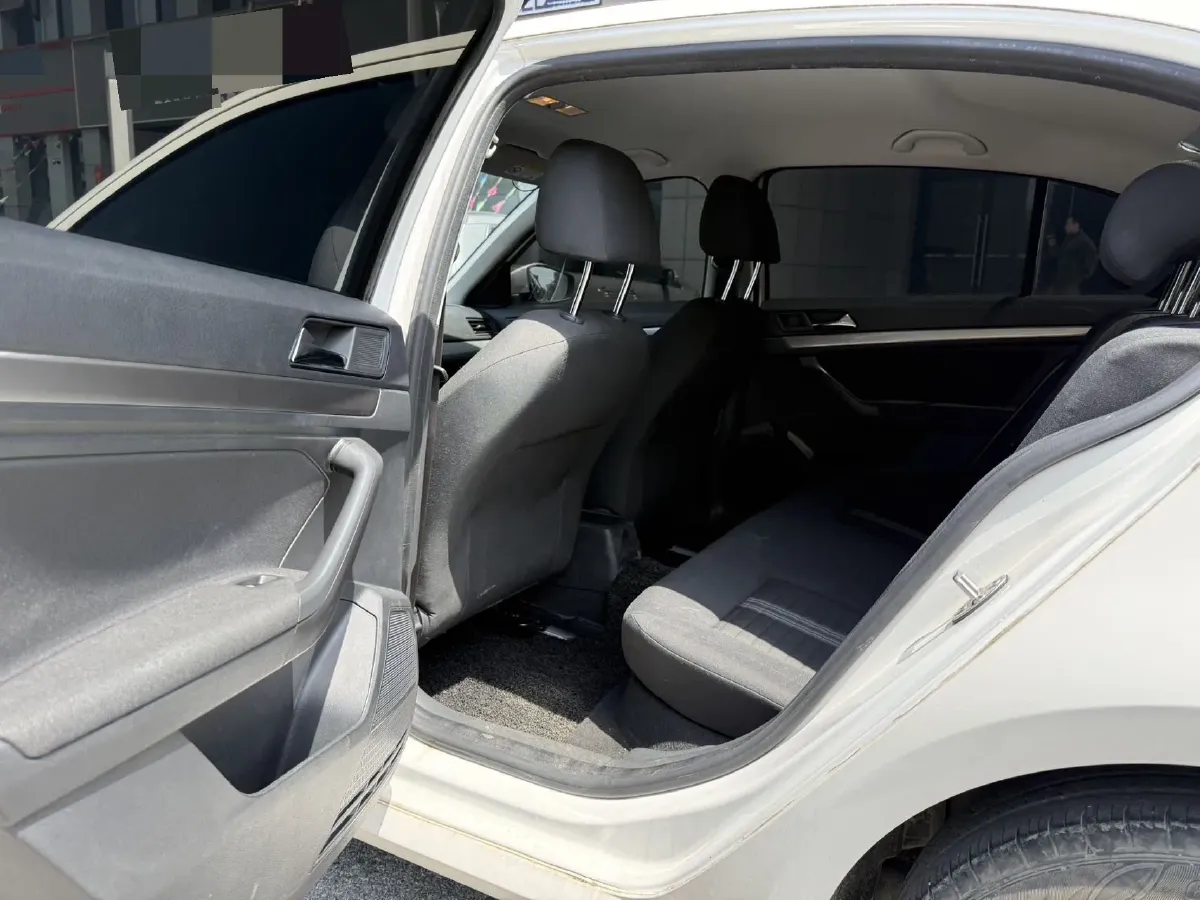 2019 ChangAn Eado XT 1.6L 128HP L4 6AT,autocango,china used car exporter,china ev exporter,chinese used car exporter,chinese used ev exporter