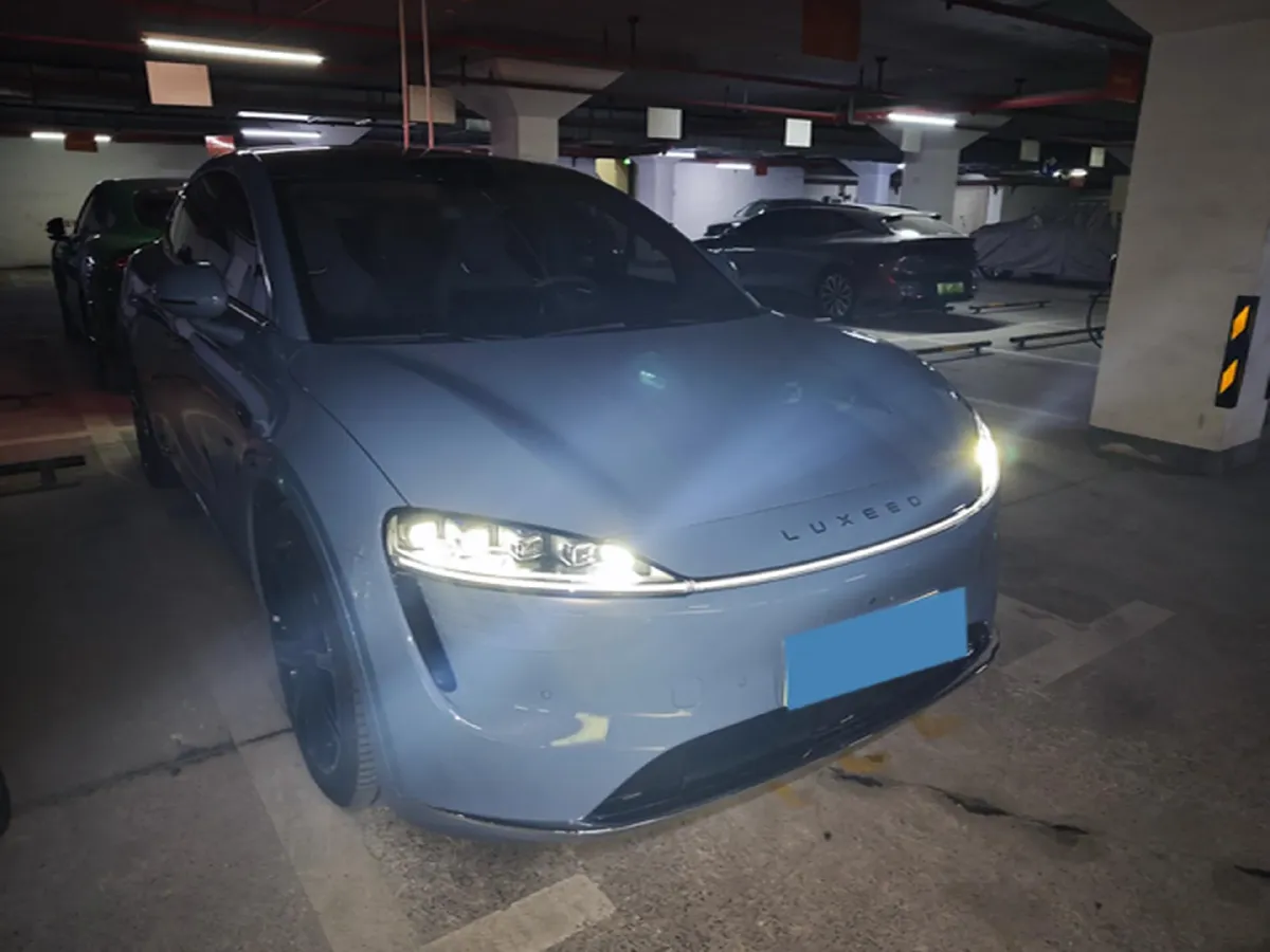 2025 Luxeed R7 REEV 156HP REEV 37KWH,autocango,china used car exporter,china ev exporter,chinese used car exporter,chinese used ev exporter