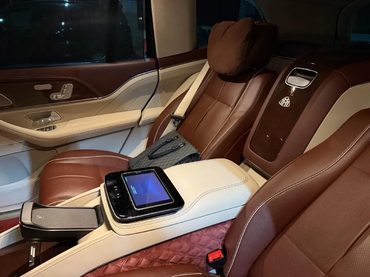 2021 Mercedes-Benz Maybach GLS 4.0T 558HP V8 9AT,autocango,china used car exporter,china ev exporter,chinese used car exporter,chinese used ev exporter