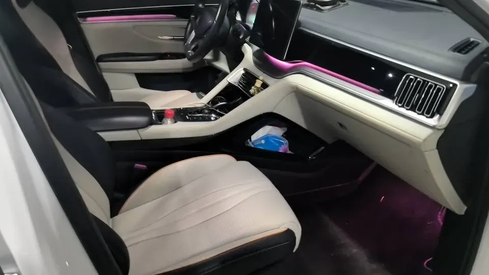 2022 Geely JiaJi 1.5T 177HP L3 7DCT PHEV 15.5KWH,autocango,china used car exporter,china ev exporter,chinese used car exporter,chinese used ev exporter