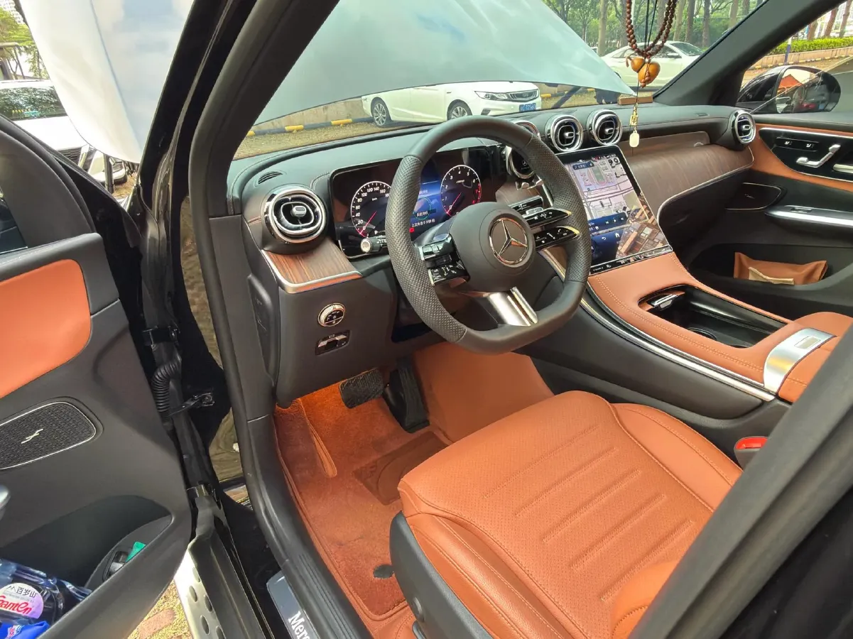 2024 Mercedes-Benz GLC Class 2.0T 258HP L4 9AT,autocango,china used car exporter,china ev exporter,chinese used car exporter,chinese used ev exporter