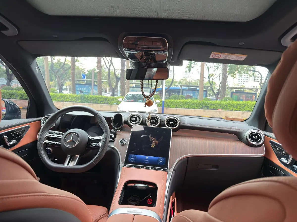 2024 Mercedes-Benz GLC Class 2.0T 258HP L4 9AT,autocango,china used car exporter,china ev exporter,chinese used car exporter,chinese used ev exporter