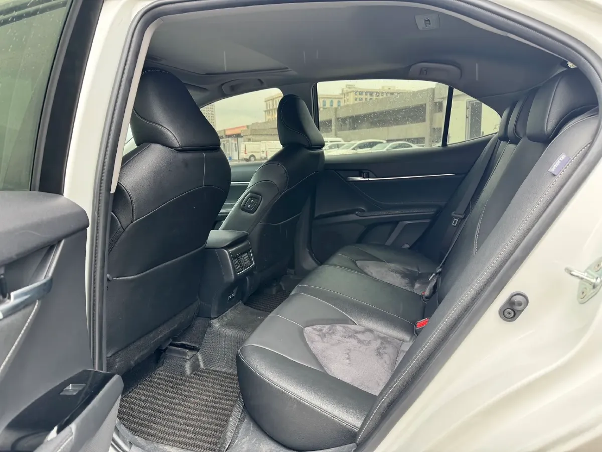 2021 Toyota Camry 2.0L 178HP L4 CVT,autocango,china used car exporter,china ev exporter,chinese used car exporter,chinese used ev exporter