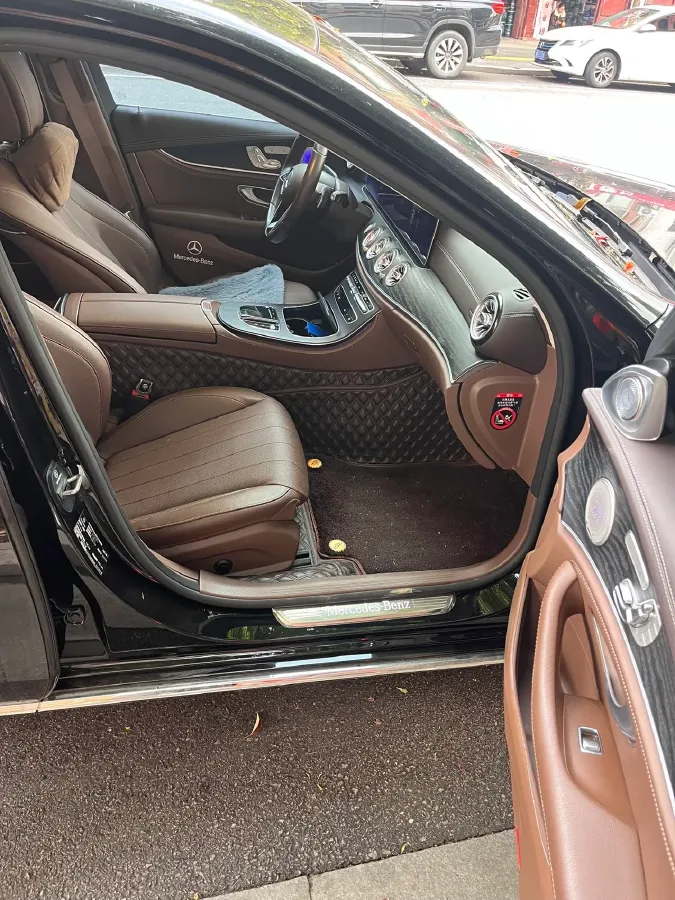 2023 Mercedes-Benz E Class 2.0T 258HP L4 9AT,autocango,china used car exporter,china ev exporter,chinese used car exporter,chinese used ev exporter