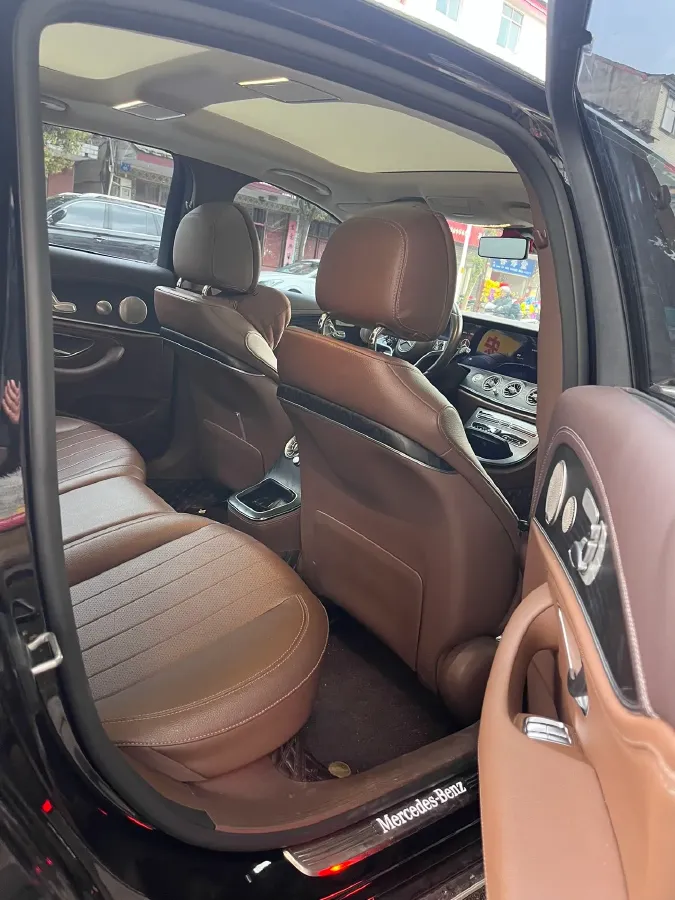 2023 Mercedes-Benz E Class 2.0T 258HP L4 9AT,autocango,china used car exporter,china ev exporter,chinese used car exporter,chinese used ev exporter