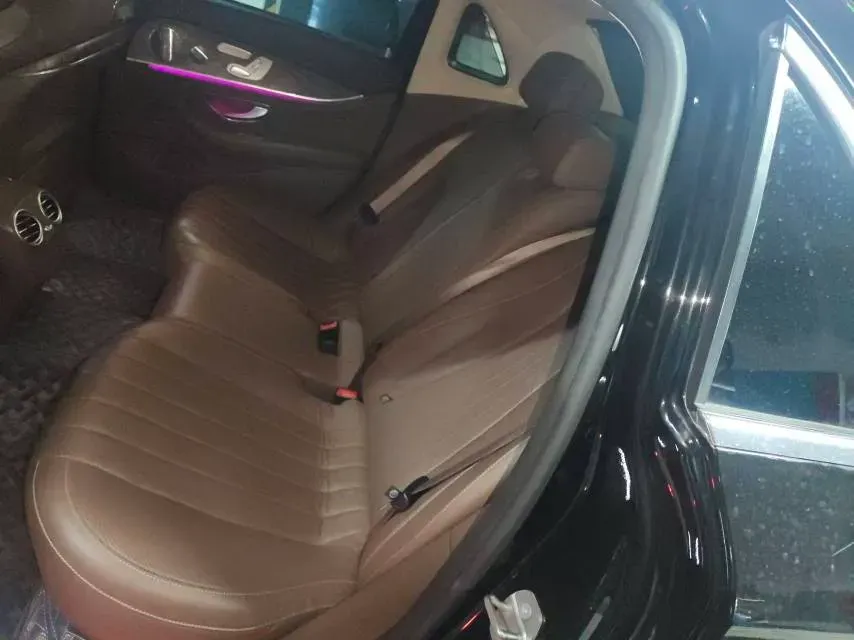 2020 Mercedes-Benz E Class 2.0T 258HP L4 9AT,autocango,china used car exporter,china ev exporter,chinese used car exporter,chinese used ev exporter