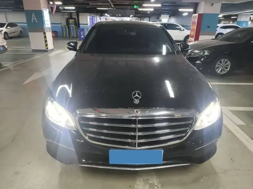 2020 Mercedes-Benz E Class 2.0T 258HP L4 9AT,autocango,china used car exporter,china ev exporter,chinese used car exporter,chinese used ev exporter