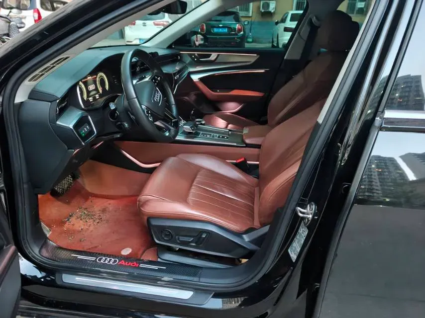 2020 Audi A6L 2.0T 224HP L4 7DCT,autocango,china used car exporter,china ev exporter,chinese used car exporter,chinese used ev exporter