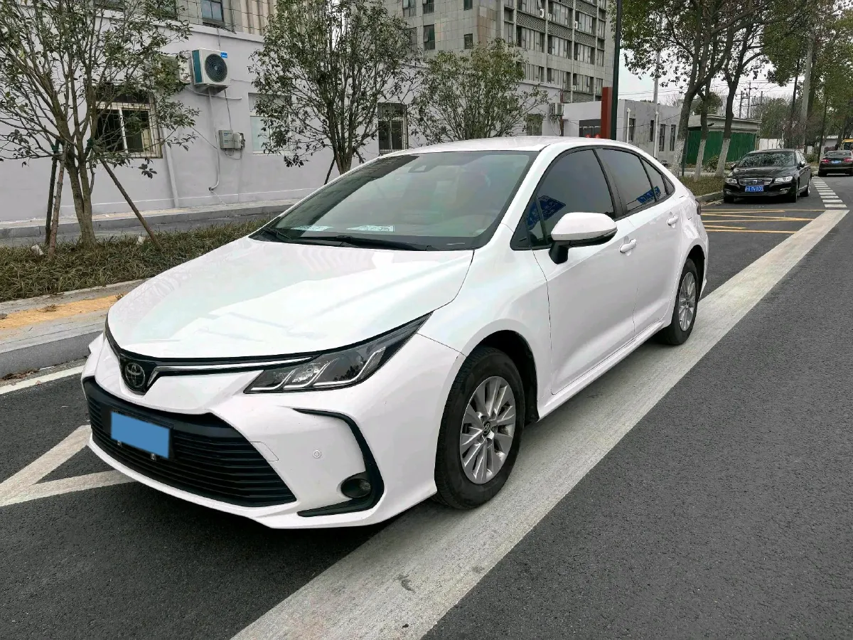 2019 Toyota Corolla 1.2T 116HP L4 CVT,autocango,china used car exporter,china ev exporter,chinese used car exporter,chinese used ev exporter